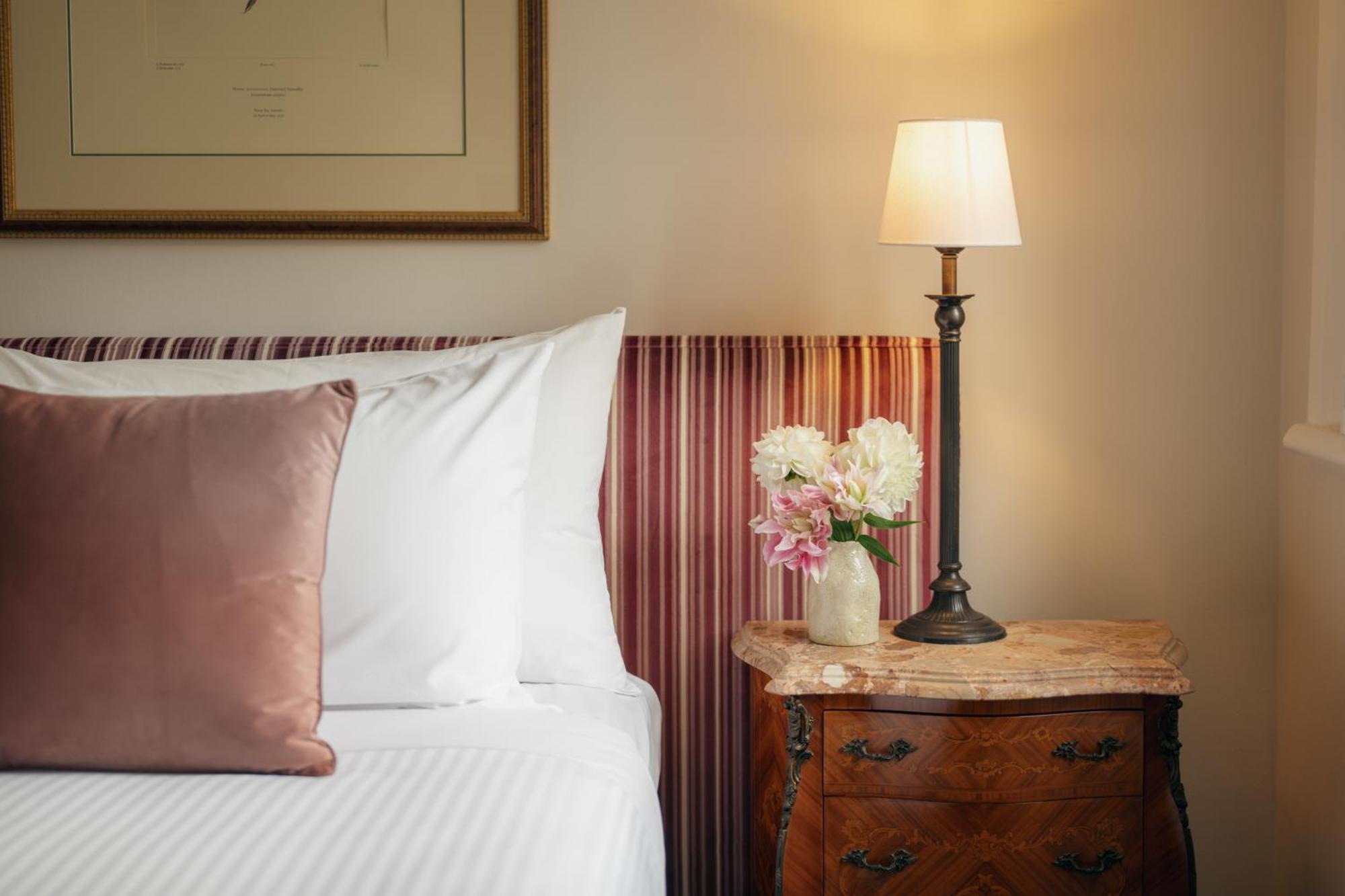 The Russell Boutique Hotel Сидней Экстерьер фото